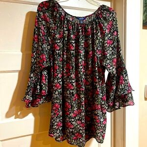 Gorgeous Chaps XL Flowy Top
